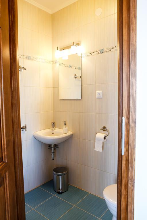 Katica Vendeghaz Hotel Таркал Стая снимка